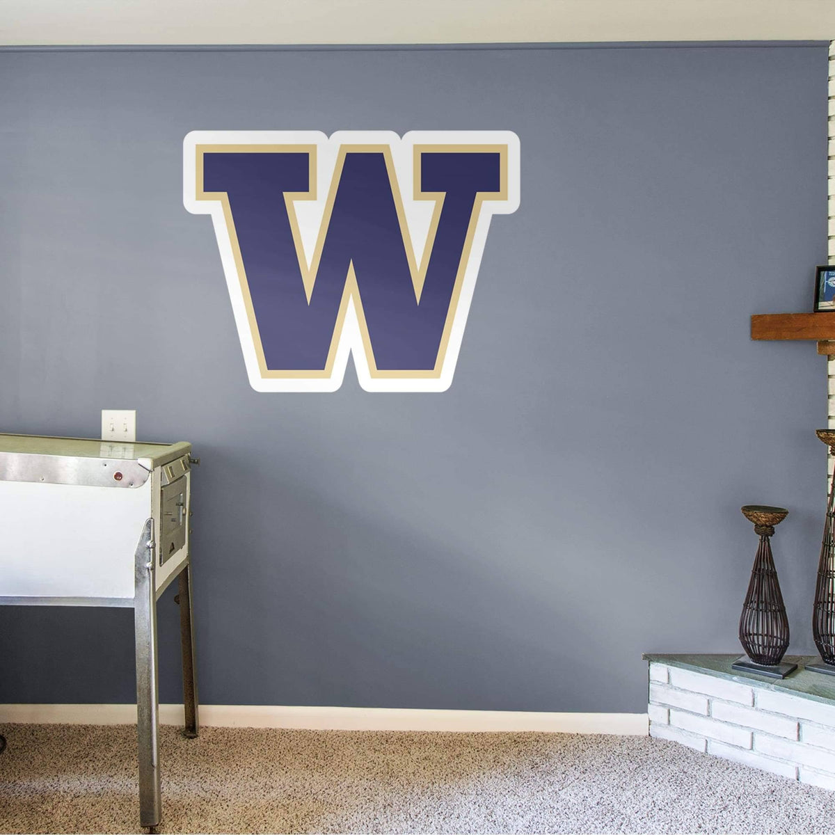Washington Huskies Logo Wall Decal M49992