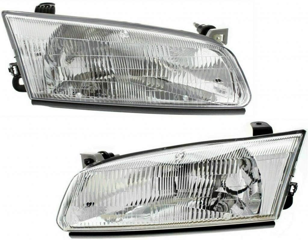 1997-1999 Toyota Camry Pair Head Lights Driver and Passenger Side J162