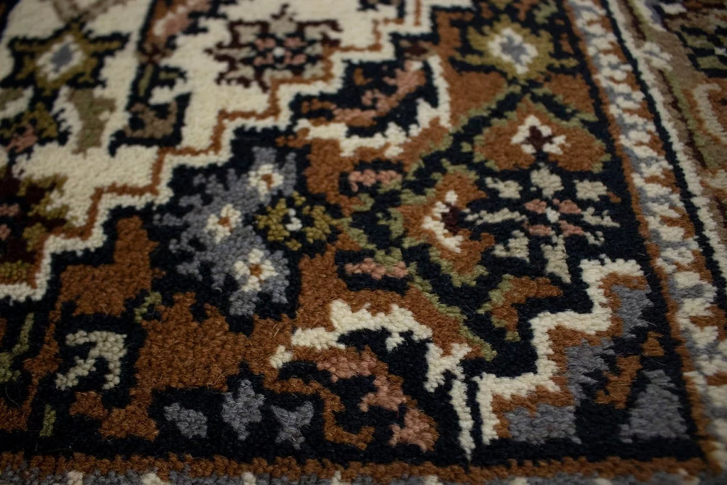 Cream Floral Tribal Oriental Rug X400789