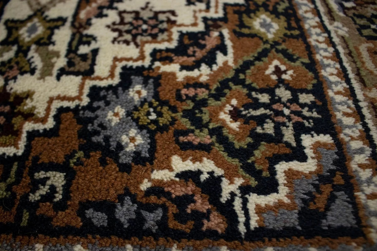 Cream Floral Tribal Oriental Rug X400789