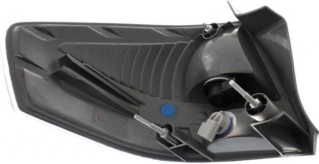 Ford Focus Sedan Passenger Side Tail Light Assembly K467