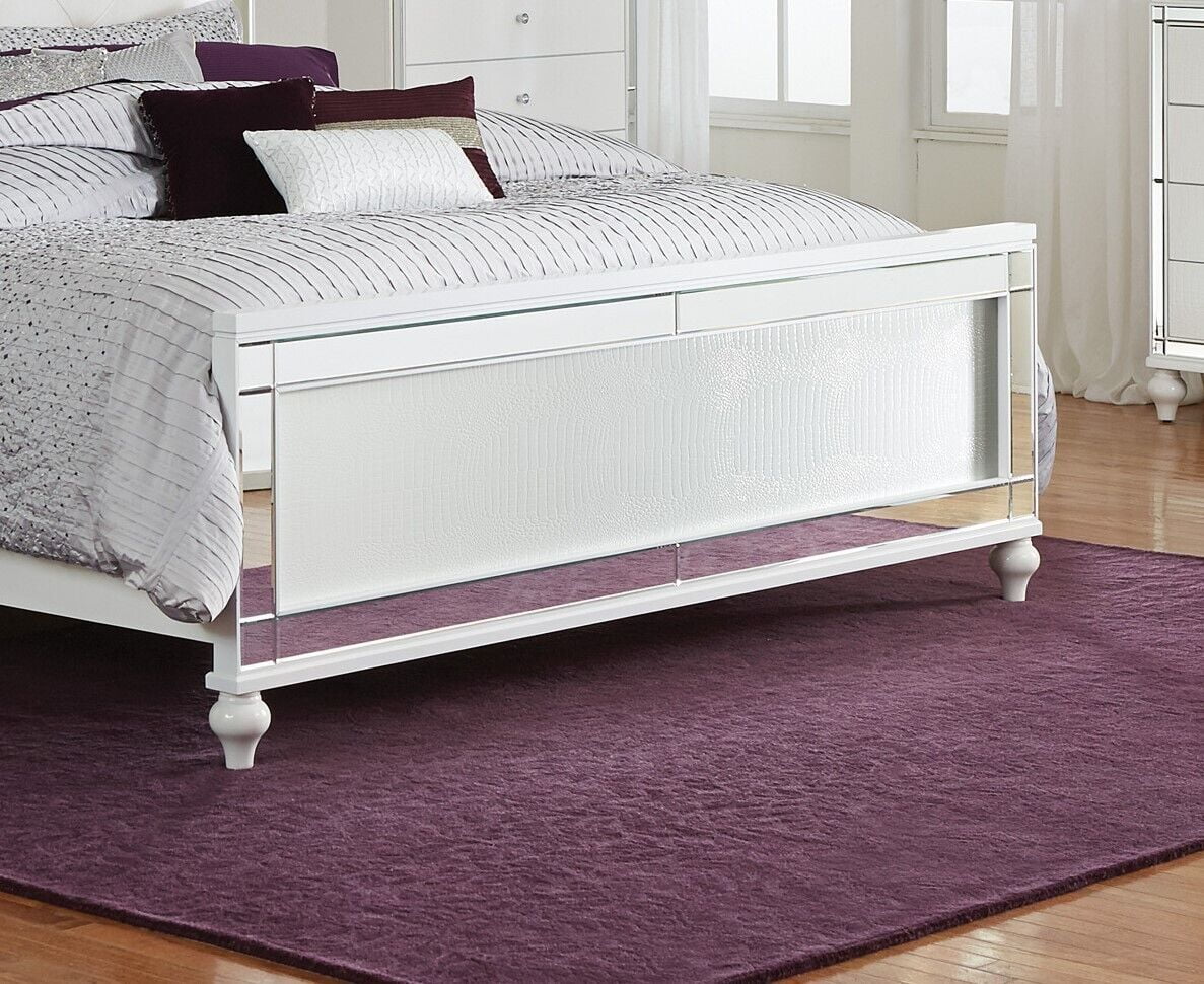 White 3pc Bedroom Set California King Bed LED Headboard 2 Nightstands Q624
