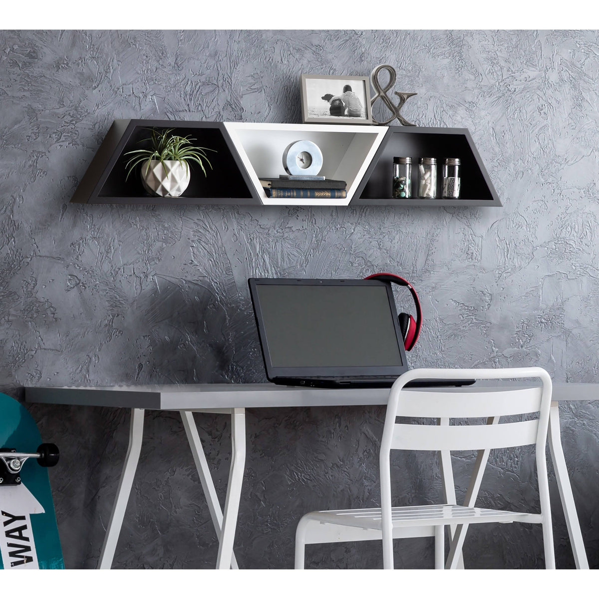 Black Wall Shelf Set of 2 K83037