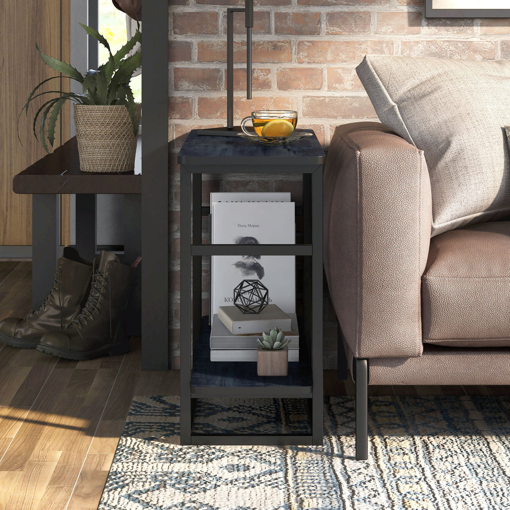 Oak Side Table with Lower Shelf X512533