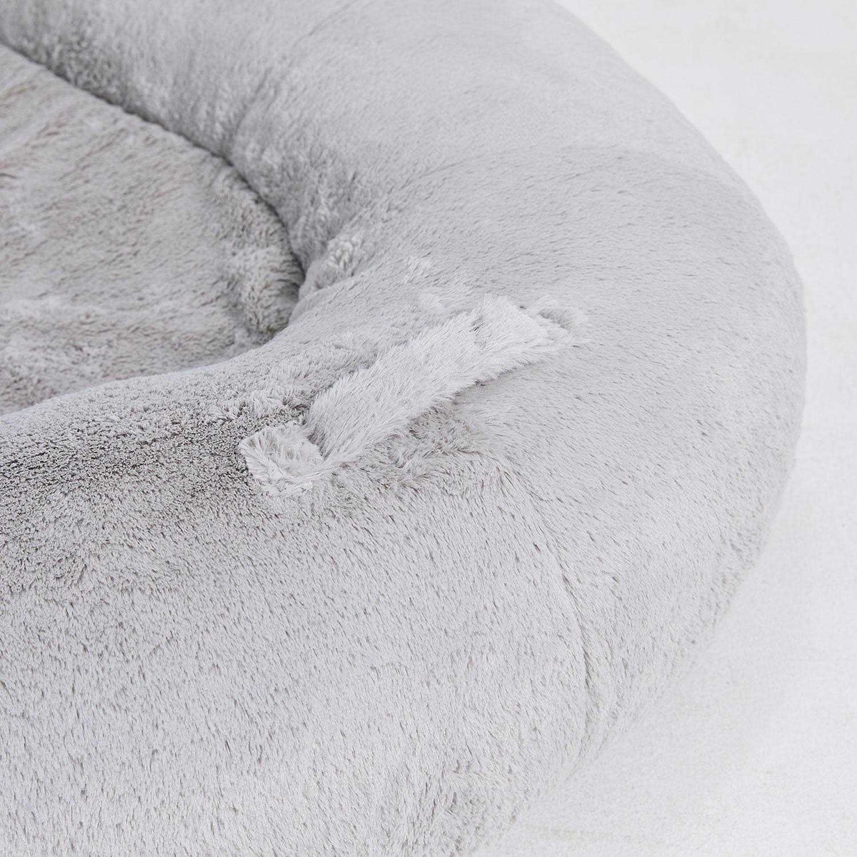 Large Cozy Plush Pet Bed T79468