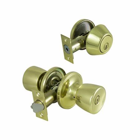 Polished Brass Keyed Entry and Single Cylinder Deadbolt 6 Way Latch (Case of 2) G212663