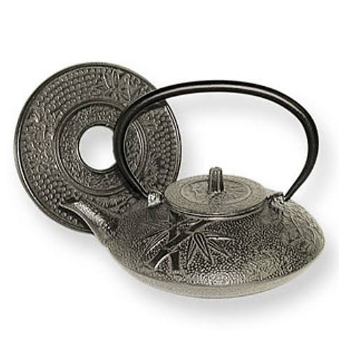 Cast Iron 20 oz Teapot R9492
