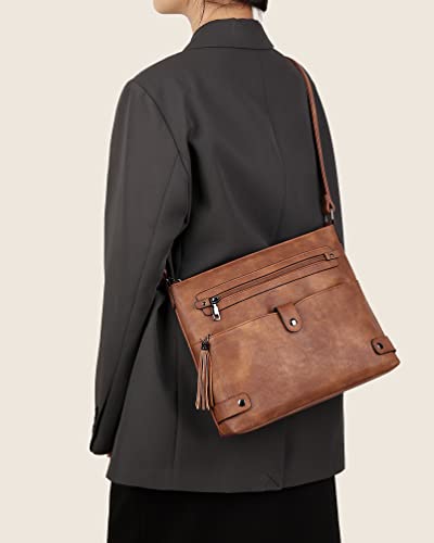 Large Leather Crossbody Bag with Multi Pocket C2759