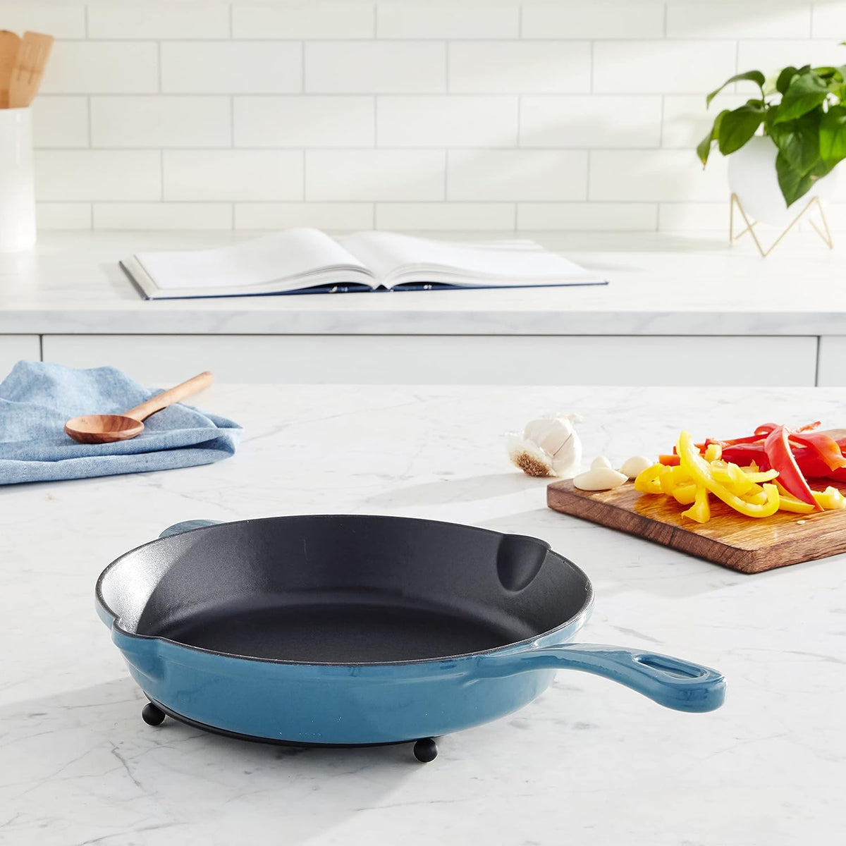 Enameled Cast Iron Round Fry Pan Z6197