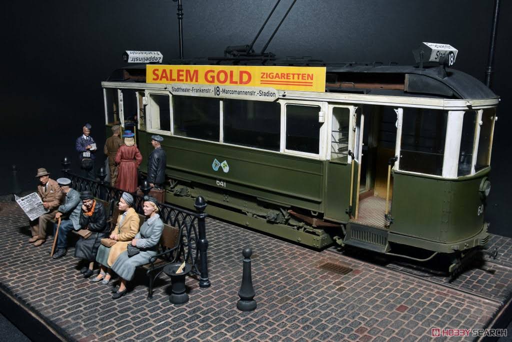1/35 European Tramcar with Crew Passengers E591