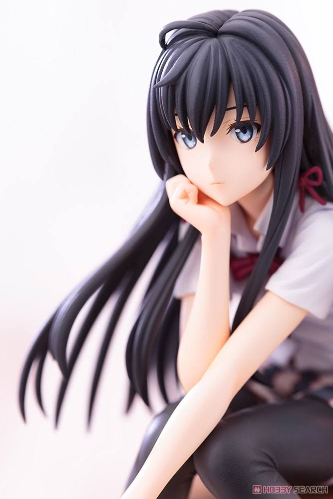 1/8 Scale Figure Y99757