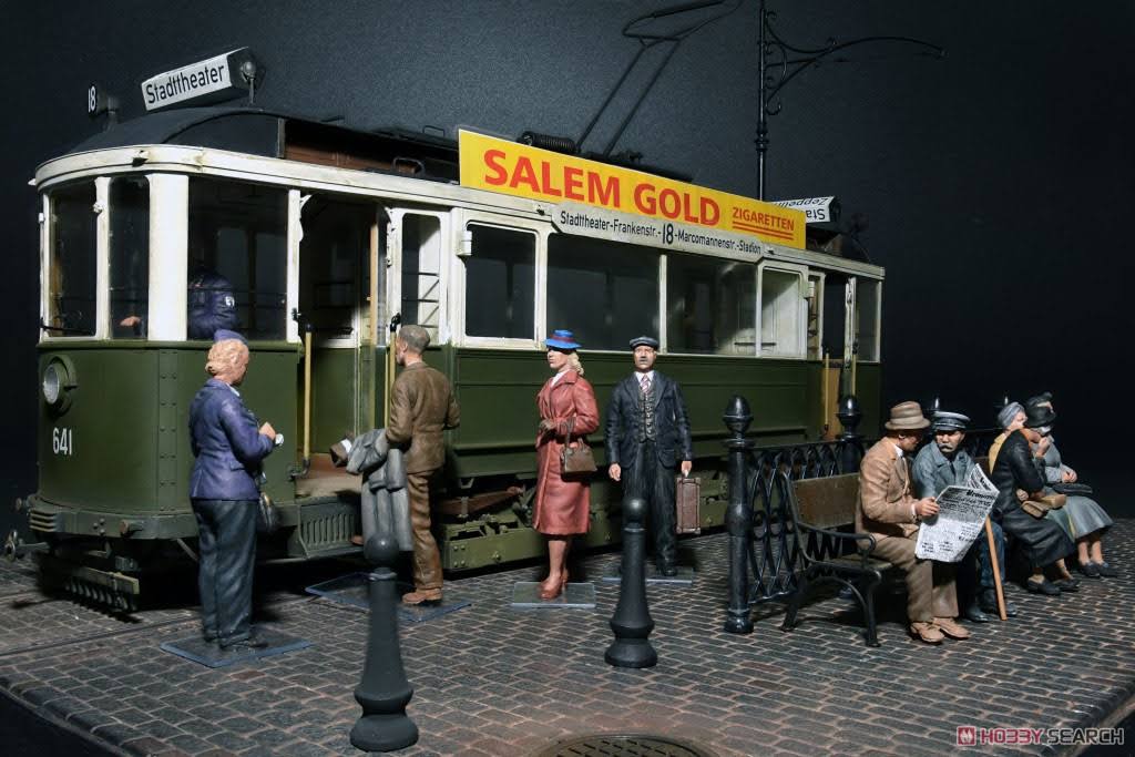 1/35 European Tramcar with Crew Passengers E591