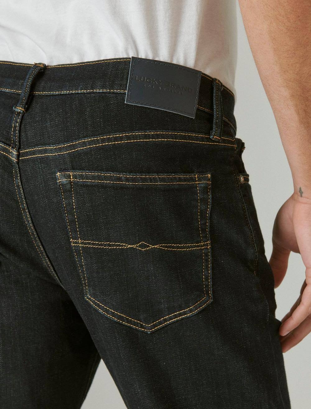Slim Straight Coolmax Stretch Jean P814163
