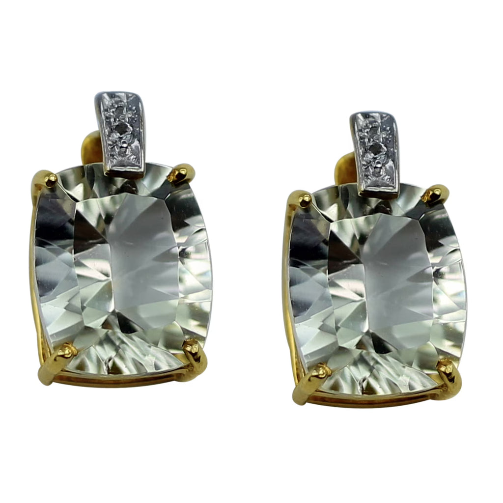 18K Yellow Gold Stud Earrings J4996