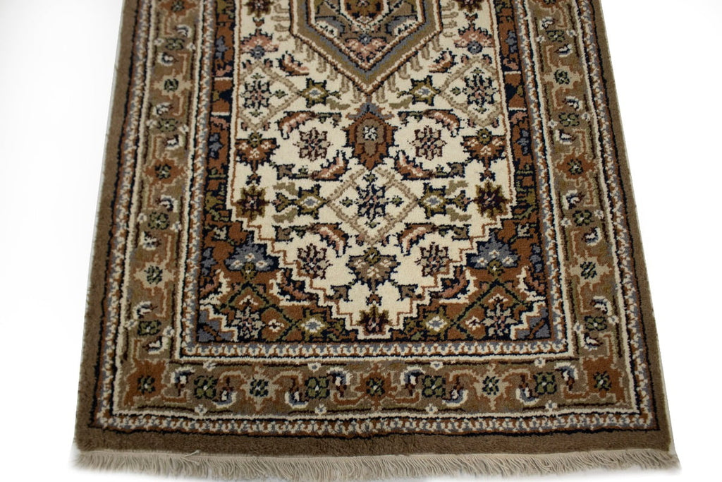 Cream Floral Tribal Oriental Rug X400789