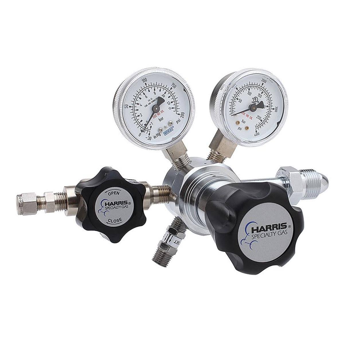 Brass 2-Stage Gas Lab Regulator, CGA 580, 0-50 PSI L982