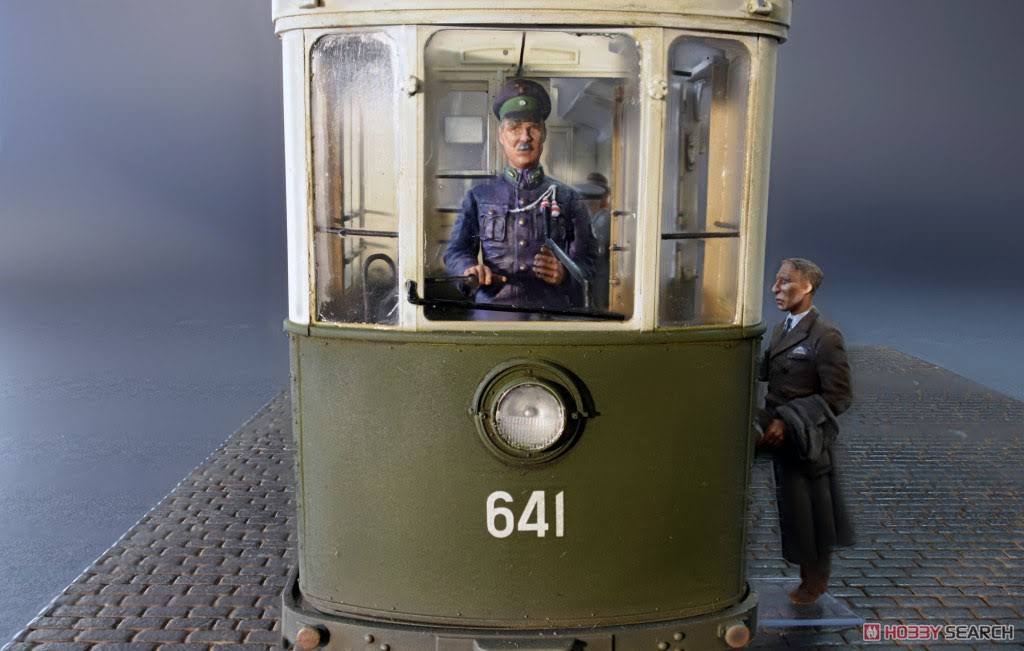 1/35 European Tramcar with Crew Passengers E591