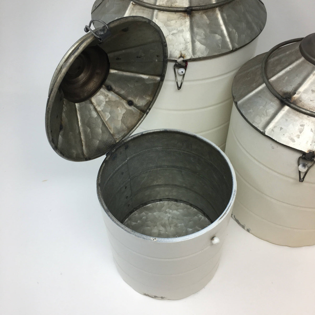 Tin Canister Set of 3 O199465