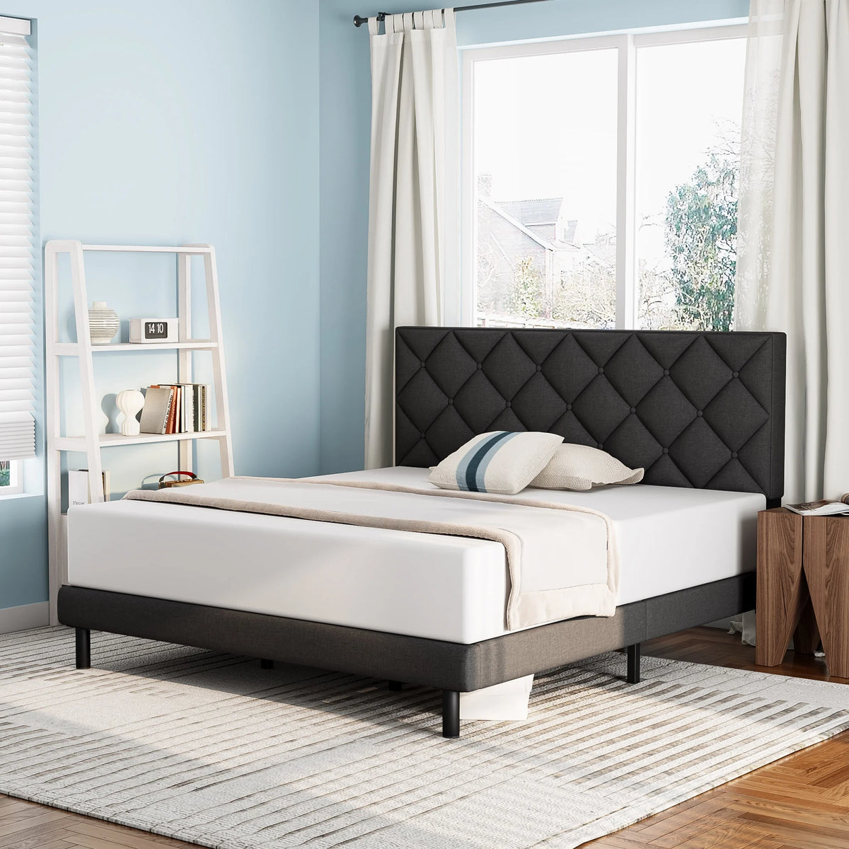 Queen Size Platform Bed with Wingback Headboard S711