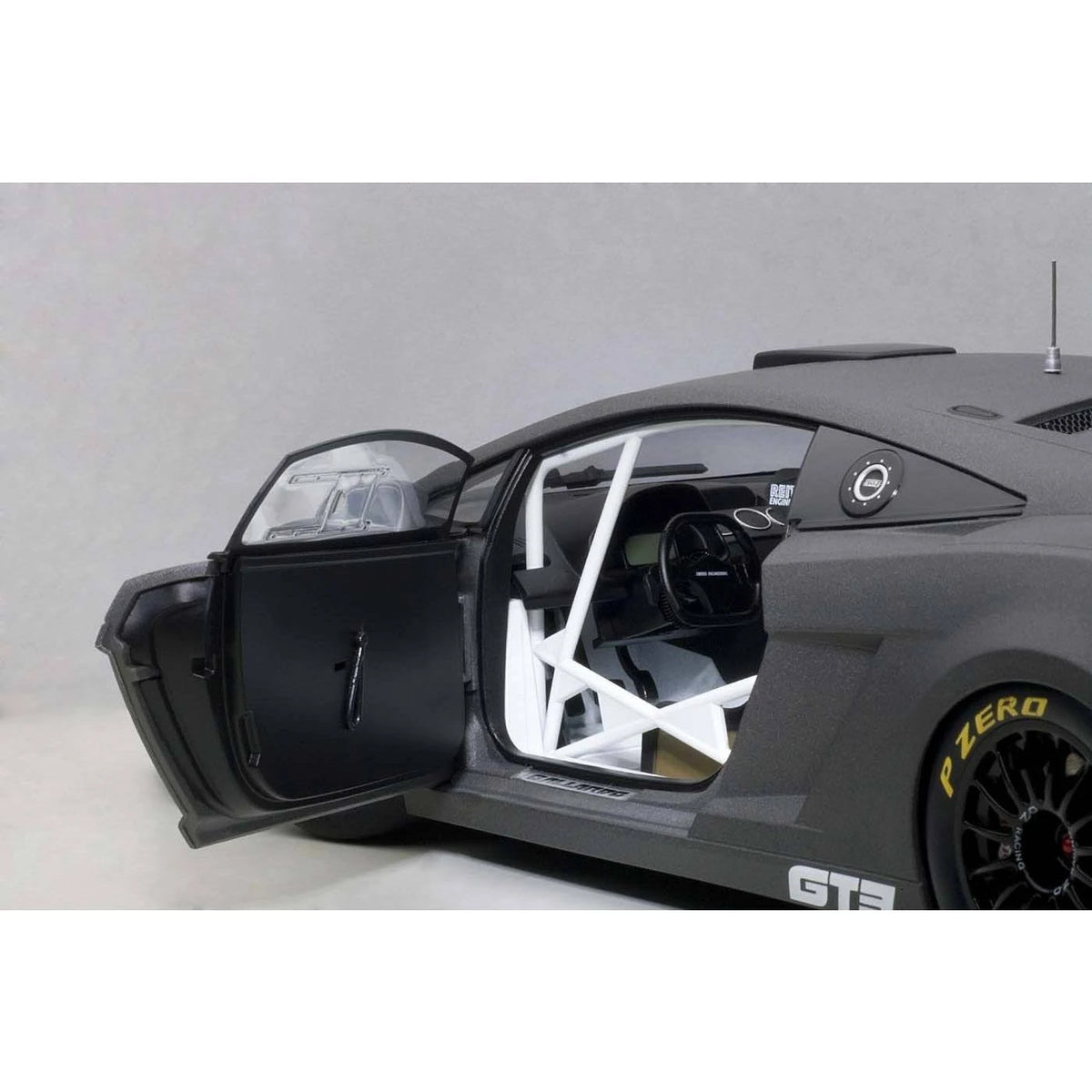 Matt Grey 1/18 Diecast Model Car U59530
