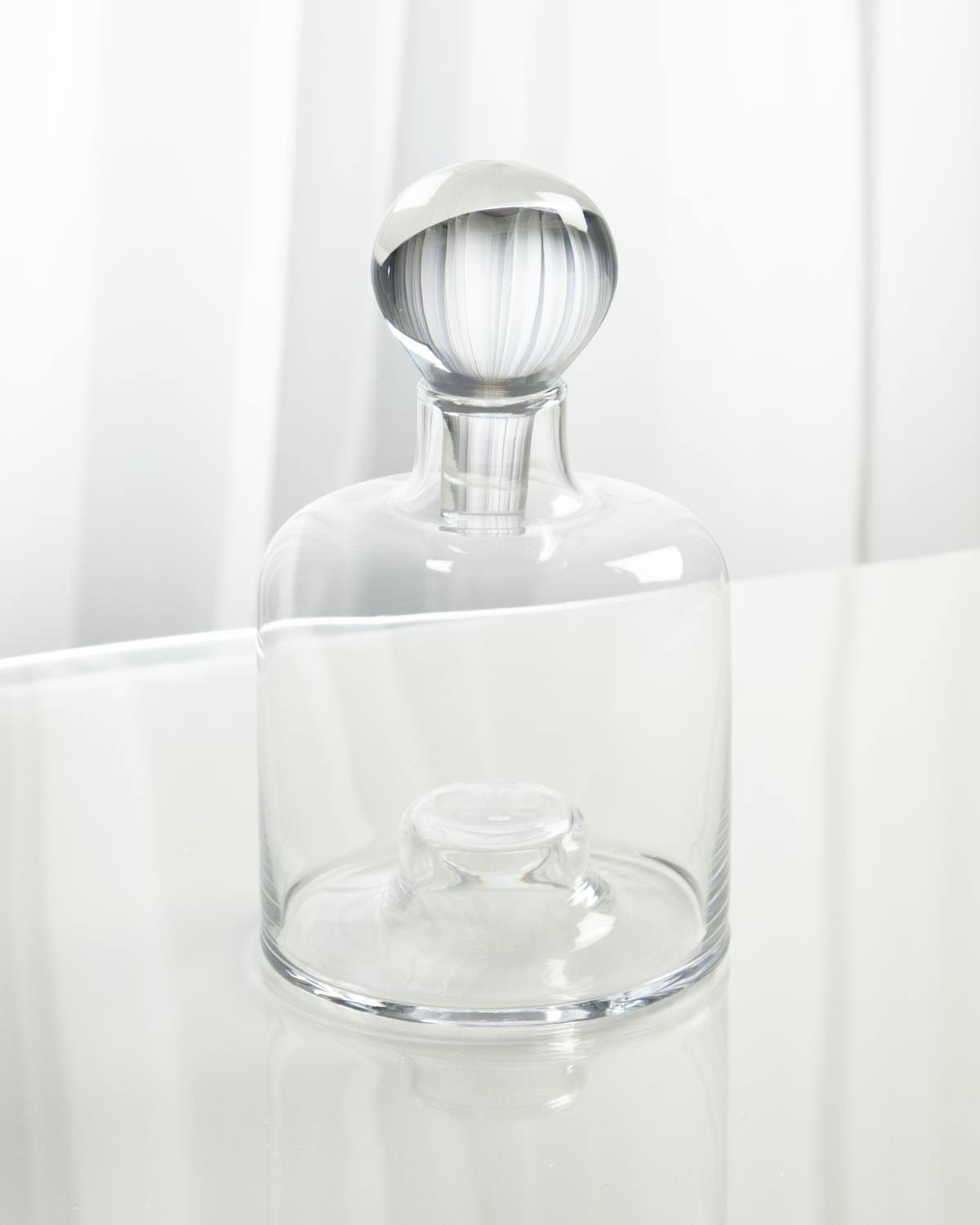 Stacking Decanter Q785