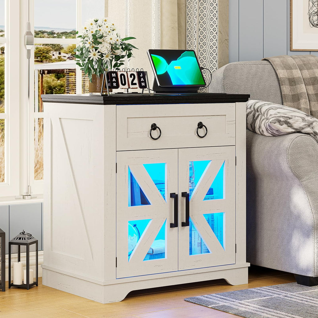 White End Table with Charging Station W4467