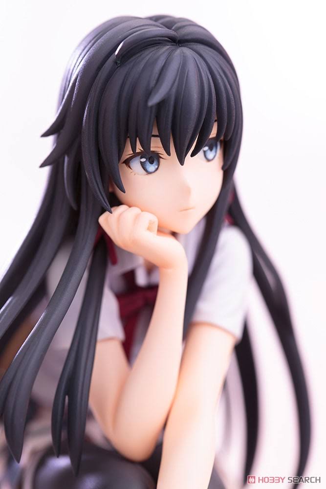 1/8 Scale Figure Y99757