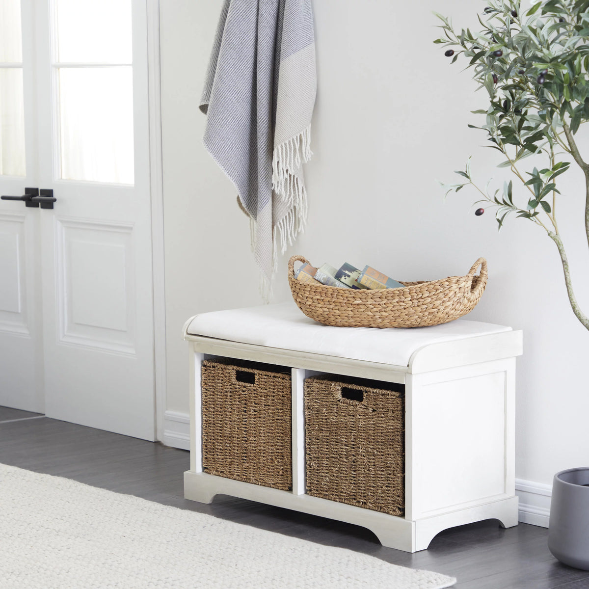 White Wood Storage Bench with Cushion Seat V9037