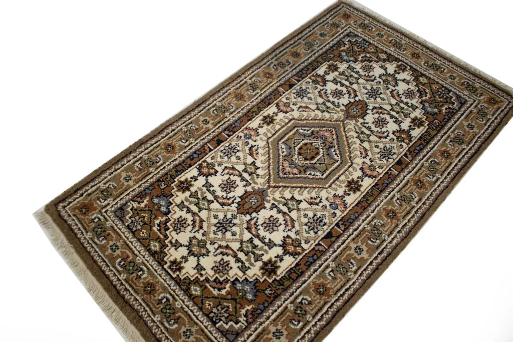 Cream Floral Tribal Oriental Rug X400789